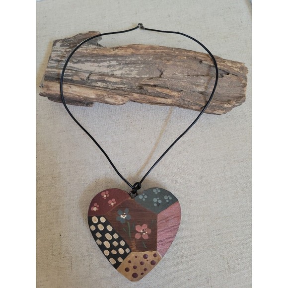 VTG Hand Painted Carved Puffy Heart Pendant Patchwork Design Sterling 925 Clasp - Picture 3 of 7